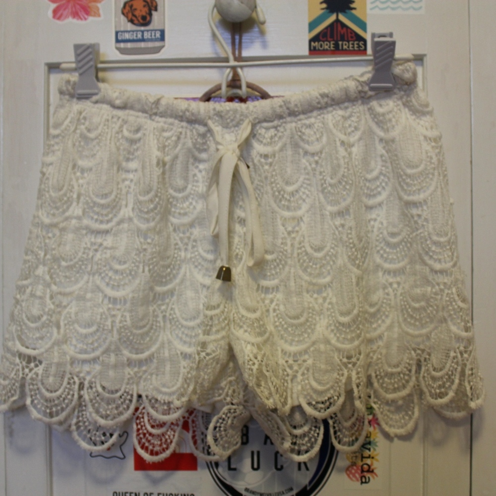 Lace Shorts - Picture 2 of 4